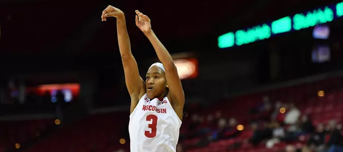Suzanne Gilreath shoots a three
