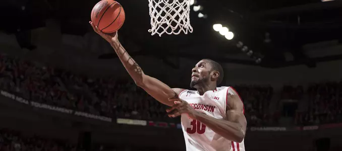 Men's basketball vs. Michigan 2017 Vitto Brown