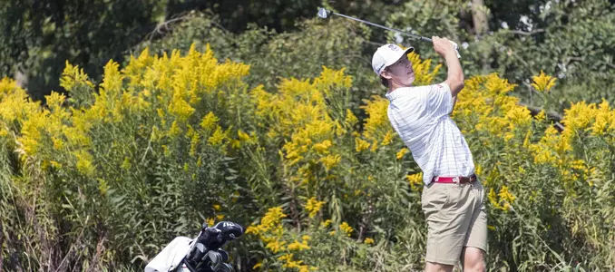 Jordan Hahn hits a shot during the 2017 Badger Invitational at University Ridge Golf Course (Madison, Wis.)