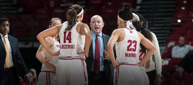 Women's basketball team against UW-Platteville