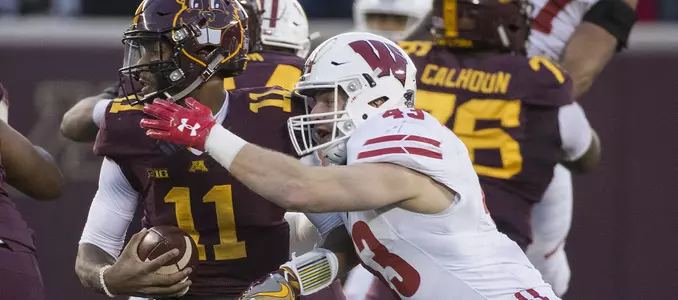 Photo of Ryan Connelly football vs. Minnesota 2017