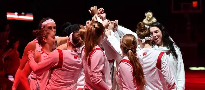 Team huddle La Salle