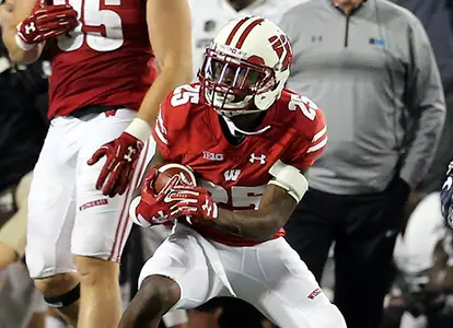 Photo of Derrick Tindal football vs. Utah State 2017
