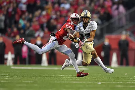 Photo of Derrick Tindal football vs. Purdue 2017
