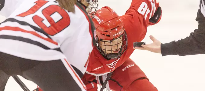 Women's hockey vs. St. Cloud State 2016 Abby Roque