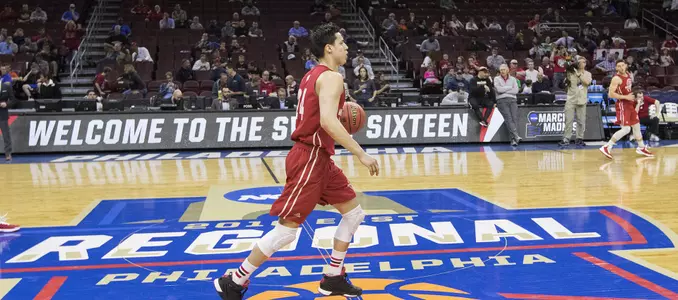 Men's basketball 2016 NCAA Sweet 16 Bronson Koenig