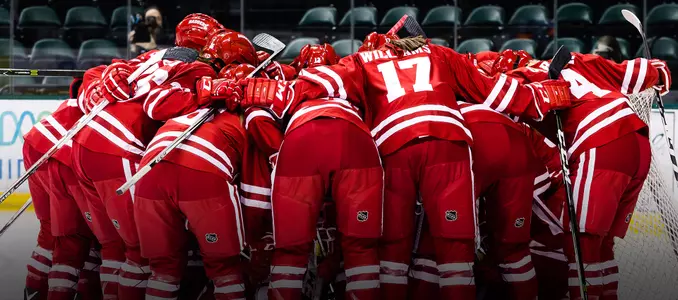 Women's hockey huddle