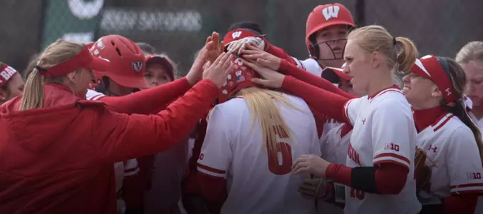 Brooke Wyderski home run celebration