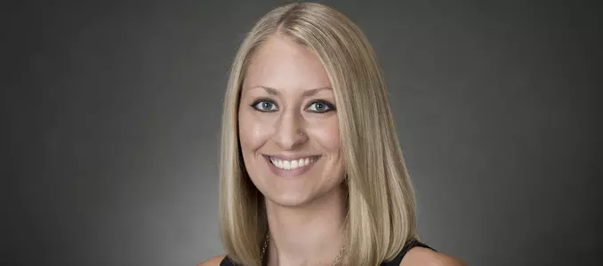 Kat Vosters men's basketball 2016-17