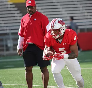 Football 2017 spring practice Chris James
