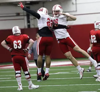 Football spring practice 2017 Patrick Johnson Joe Ferguson