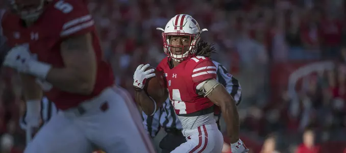 Football vs. Illinois 2016 D'Cota Dixon