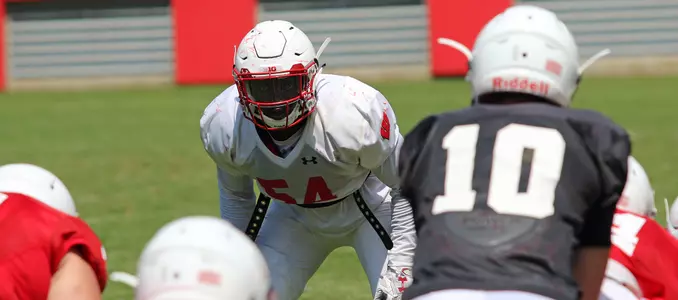 Photo of Chris Orr at Football 2017 Fall camp outdoor practice