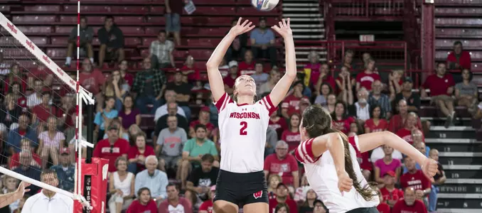 Sydney Hilley sets the ball up to Danielle Hart in the UW Field House.