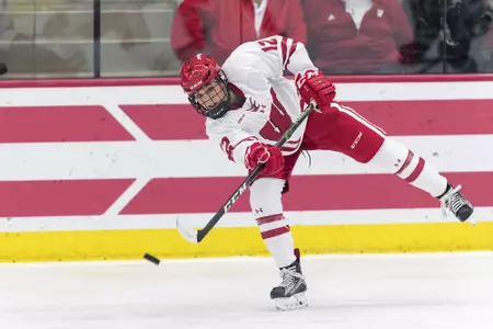 Sophia Shaver shoots against UND