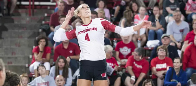 Kelli Bates attacks the volleyball during the intrasquad scrimamge.