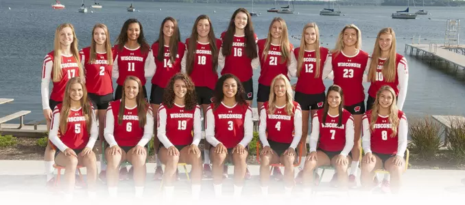 2017 volleyball team photo at the Memorial Union Terrace