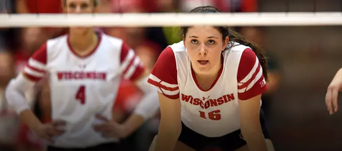 Dana Rettke waits for an opposing team to serve.