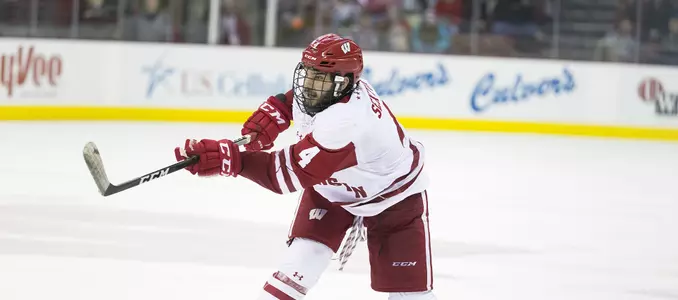 Photo of Patrick Sexton men's hockey 2017
