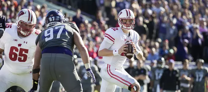 Photo of Alex Hornibrook football vs. Northwestern 2016