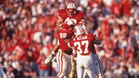 Yusef Burgess, Scott Nelson and teammates celebrate at 1994 Rose Bowl for Wisconsin football vs. UCLA