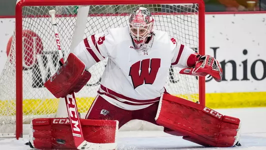 Kristen Campbell in net for the Badgers