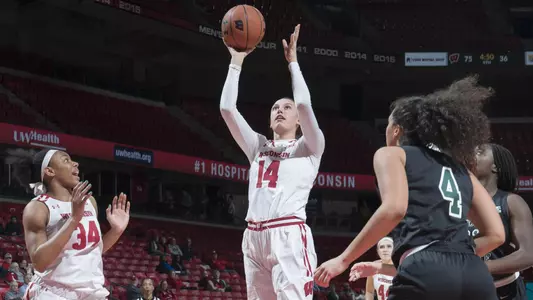 Abby Laszewski shoots the basketball in the lane.