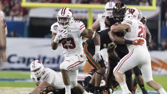 Jonathan Taylor football vs. Miami 2017 Orange Bowl