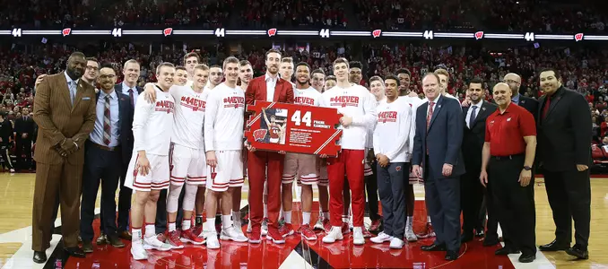 men's basketball team with Frank Kaminsky 2018