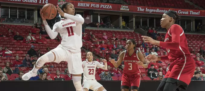 Marsha Howard attempts to save the ball before it goes out of bounds.