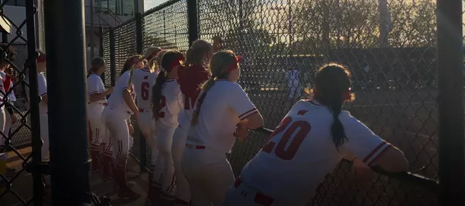 Softball team at USF Invitational