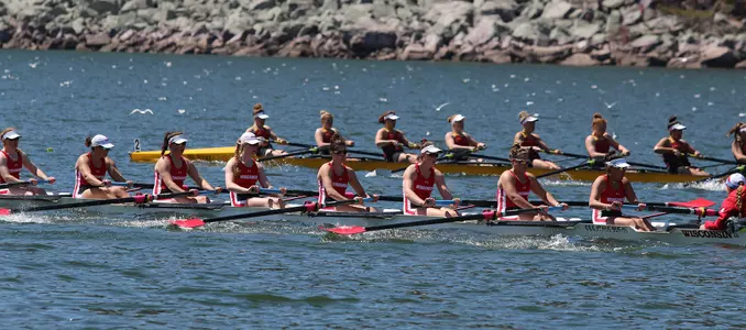 Novice rowers at Devil's Lake