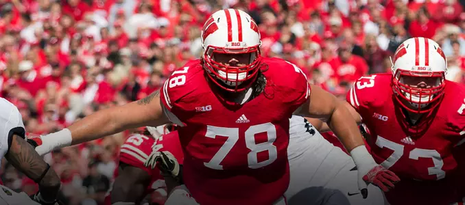 Rob Havenstein blocks during a game in 2013