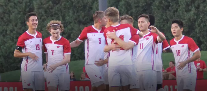 Men's soccer celebrates goal vs Hartford