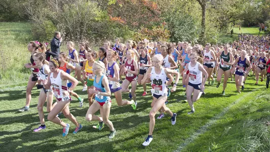 Women's field at 2017 Nuttycombe Wisconsin Invitational
