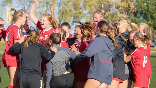 Badgers celebrate their 2019 Big Ten title