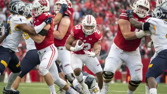 Jonathan Taylor vs. Kent State - 2019