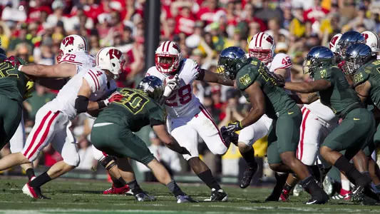 Wisconsin Badgers running back Montee Ball (28) carries the ball during the 2012 Rose Bowl NCAA football game against the Oregon Ducks in Pasadena, California on January 2, 2012. The Ducks won 45-38. (Photo by David Stluka)