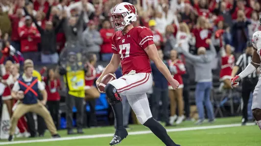 Wisconsin Badgers Jack Coan during an NCAA Big Ten Championship college football game against the Ohio State Buckeyes Saturday, Dec. 7, 2019, in Indianapolis. (Photo by David Stluka/Wisconsin Athletic Communications)