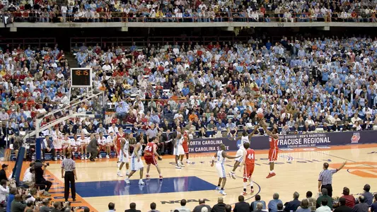 SYRACUSE, NY - March 27: The North Carolina Tar Heels and the Wisconsin Badgers during the regional championship game at the Carrier Dome on March 27, 2005 in Syracuse, New York. The Tar Heels beat the Badgers 88-82. Photo by David Stluka