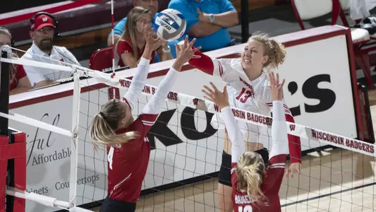 Julia Wohlert against the Red team at the annual scrimmage.