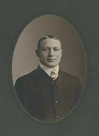 Norsky Larson All-American Photo