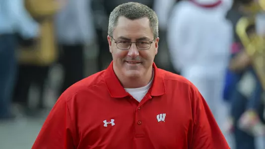 Paul Chryst The Wisconsin Badgers head to Lawry's The Prime Rib to particpate in the 2020 Beef Bowl.