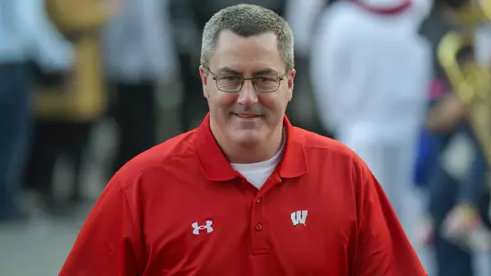Paul Chryst The Wisconsin Badgers head to Lawry's The Prime Rib to particpate in the 2020 Beef Bowl.