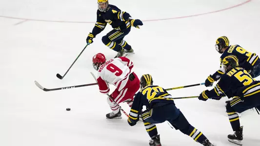 111920_BadgersvsMichigan_LinusWeissbach