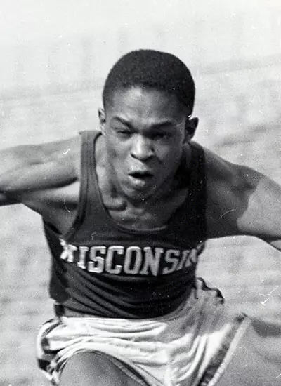 Edgar Smith All-American Photo