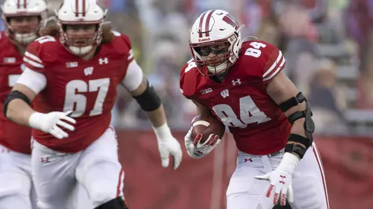 Wisconsin Badgers tight end Jake Ferguson during an NCAA college football game against the Indiana Hoosiers Saturday, Dec. 5, 2020, in Madison, Wis. (Photo by David Stluka/Wisconsin Athletic Communications)