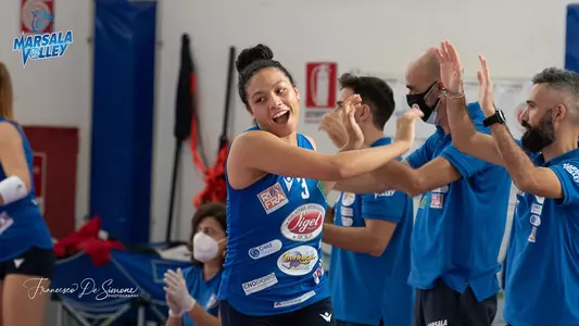 Lauryn Gillis competing with Marsala Volley