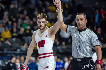 Seth Gross wins at Midlands