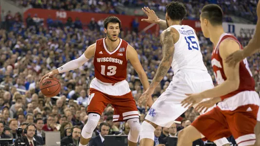 Duje Dukan dribbles the ball against Kentucky in the 2015 NCAA Final Four